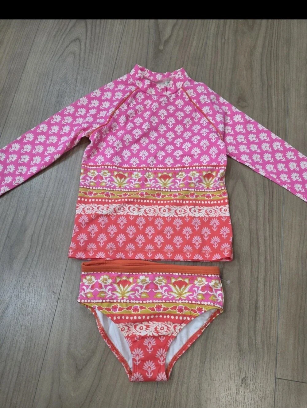 Mini Boden Rash Gusrd Swimsuit Set 5-6 Years